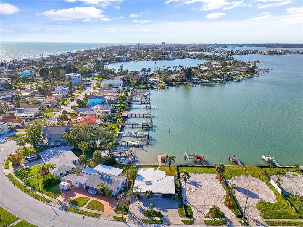 15305 HARBOR DRIVE photo 11