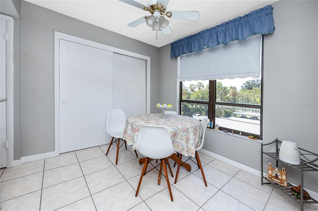2621 COVE CAY DRIVE 309 photo 11
