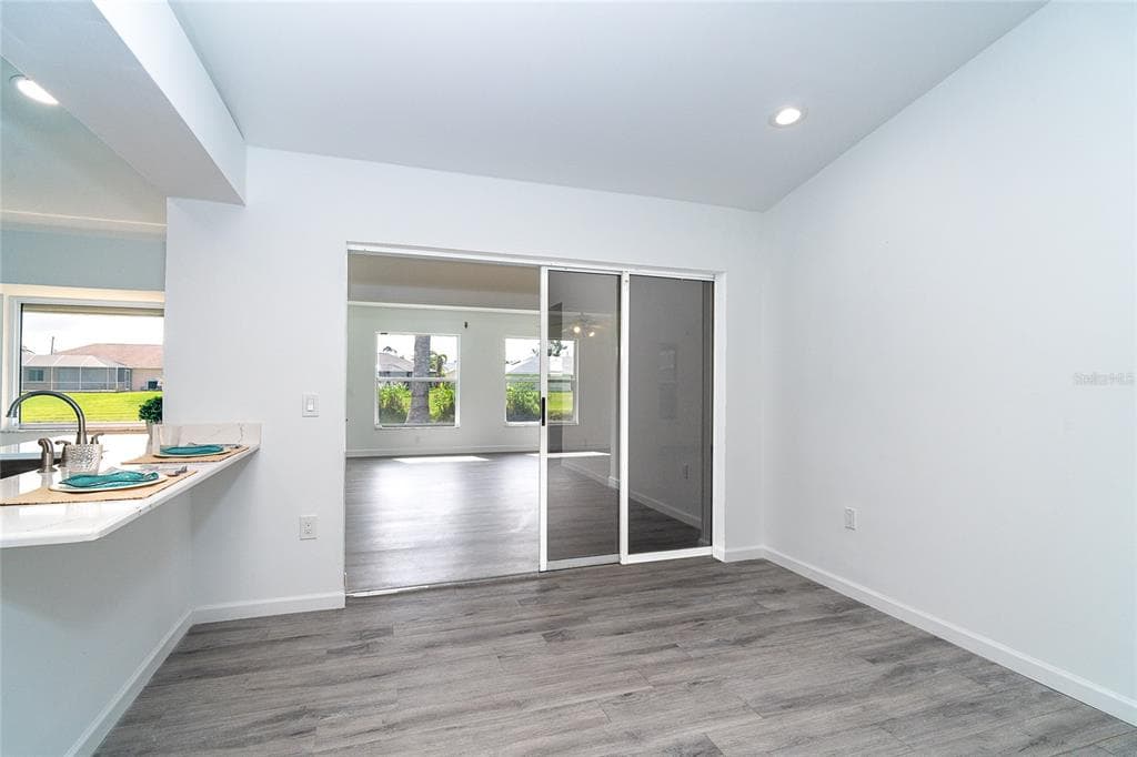 15 BUNKER PLACE photo 12