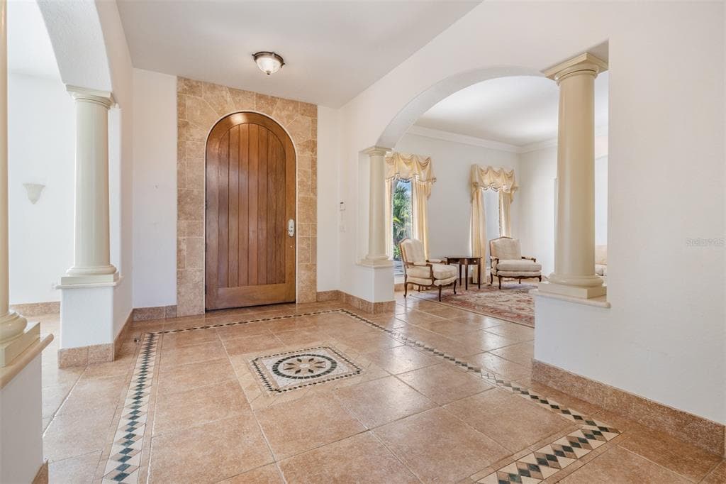 4710 TROYDALE ROAD photo 16