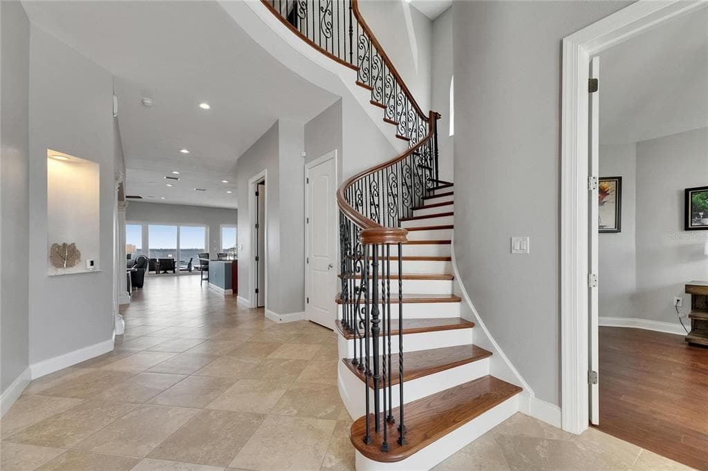 6418 BRIGHT BAY COURT photo 8