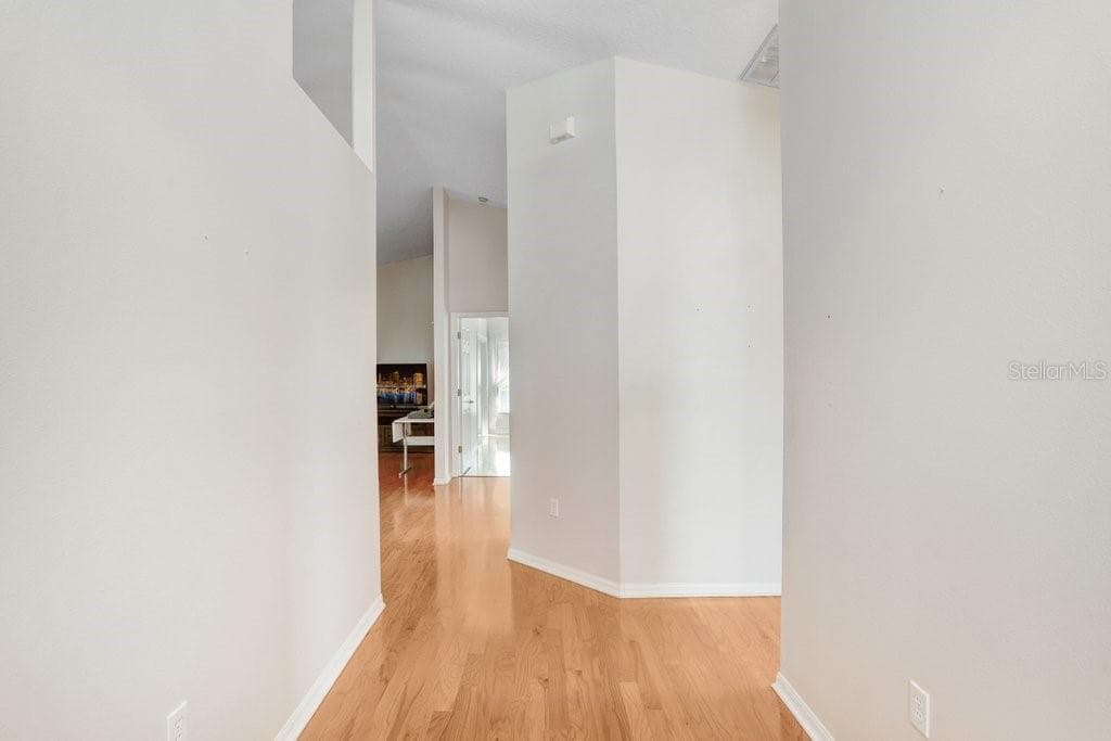 4407 WHITTON WAY photo 17