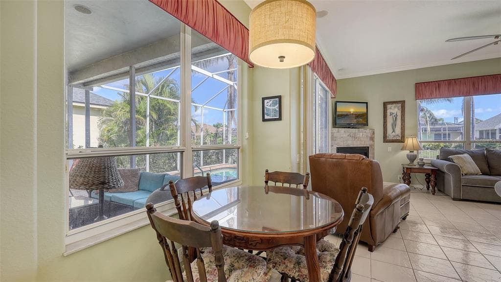 4735 STARBOARD DRIVE photo 18