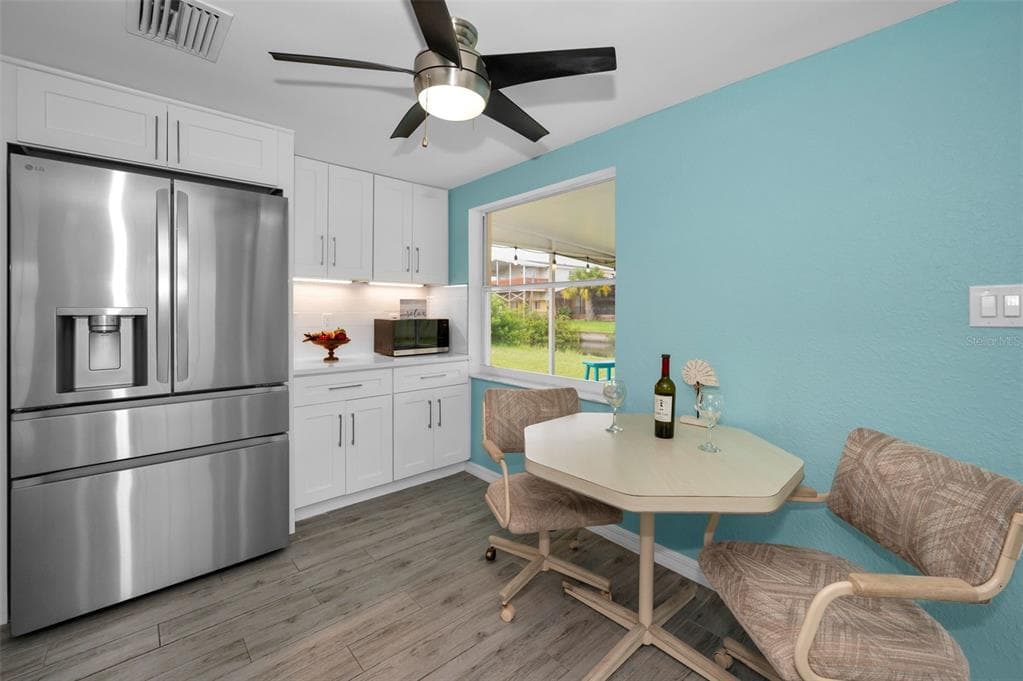 13232 CAROL DRIVE photo 16