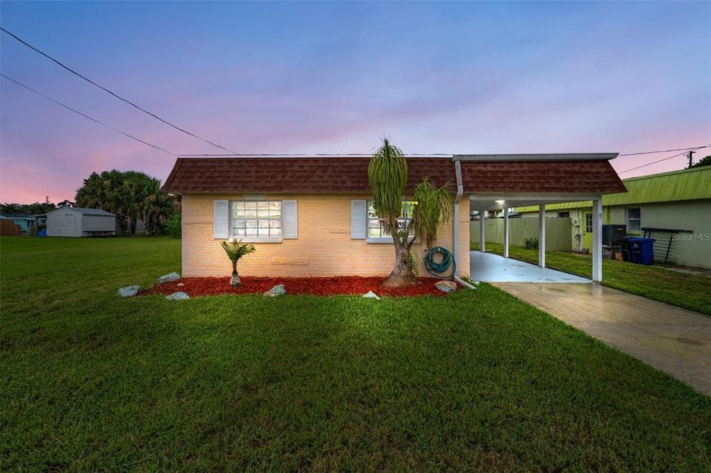 13232 CAROL DRIVE photo 1