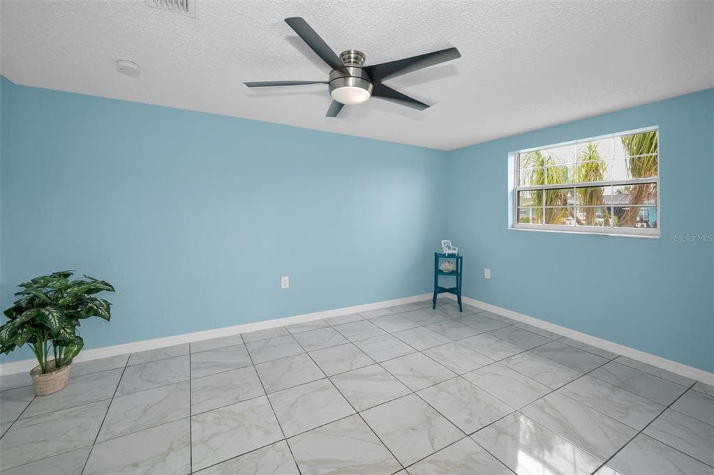 13232 CAROL DRIVE photo 24
