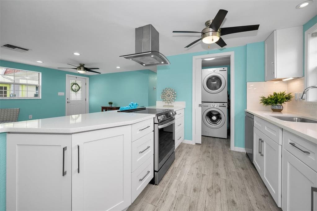 13232 CAROL DRIVE photo 19