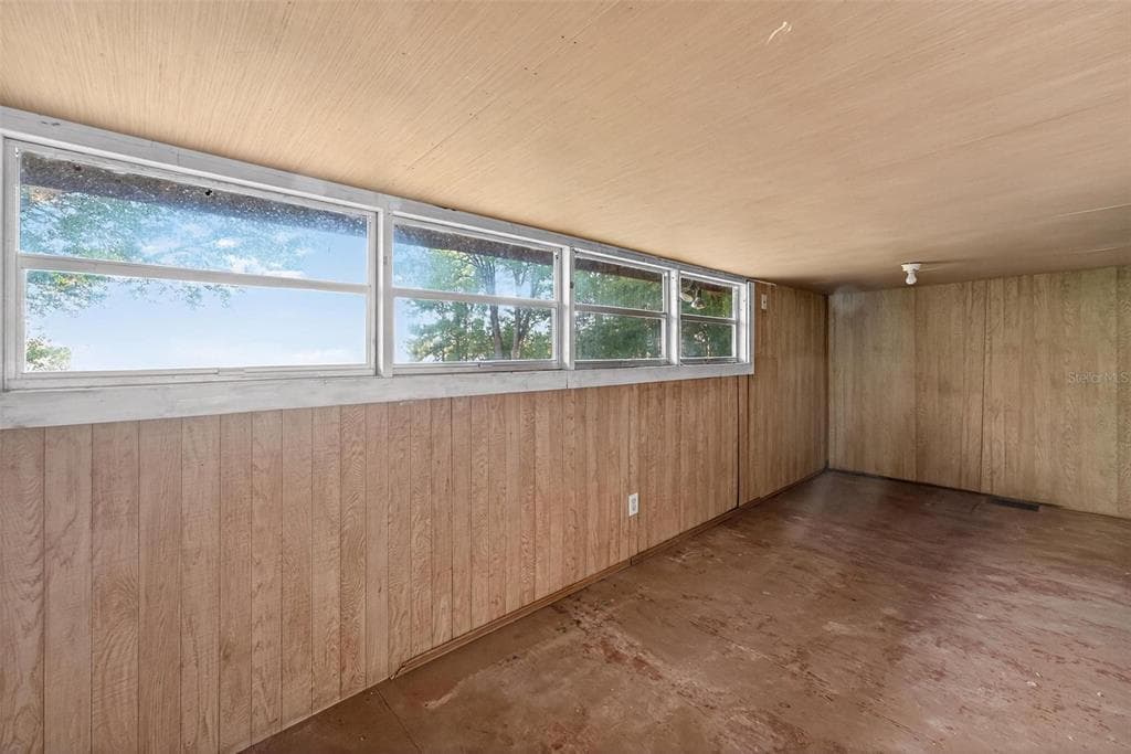 54544 BUCKHORN ROAD photo 13