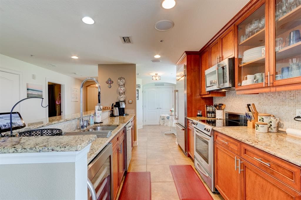 146 PALM COAST RESORT BOULEVARD 501 photo 12