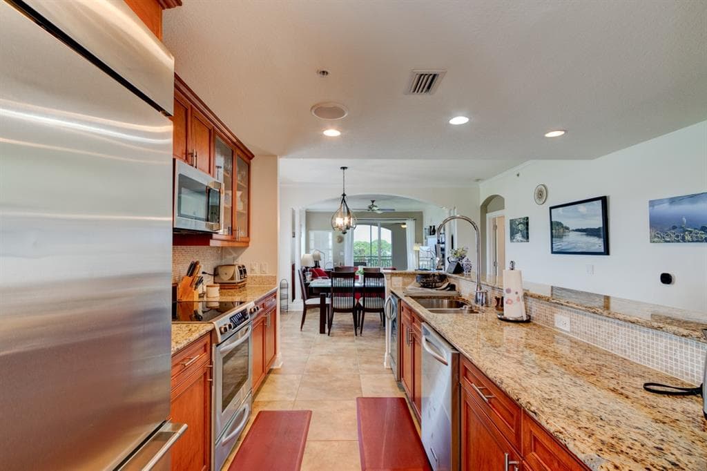146 PALM COAST RESORT BOULEVARD 501 photo 11