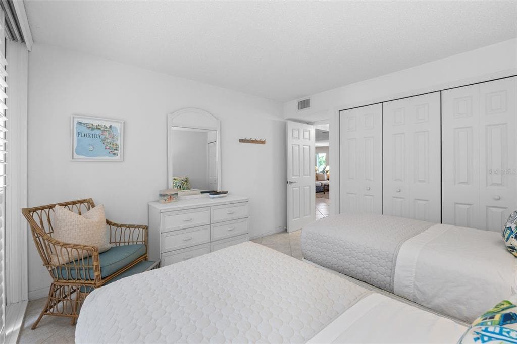 1269 DOCKSIDE PLACE 115 photo 23
