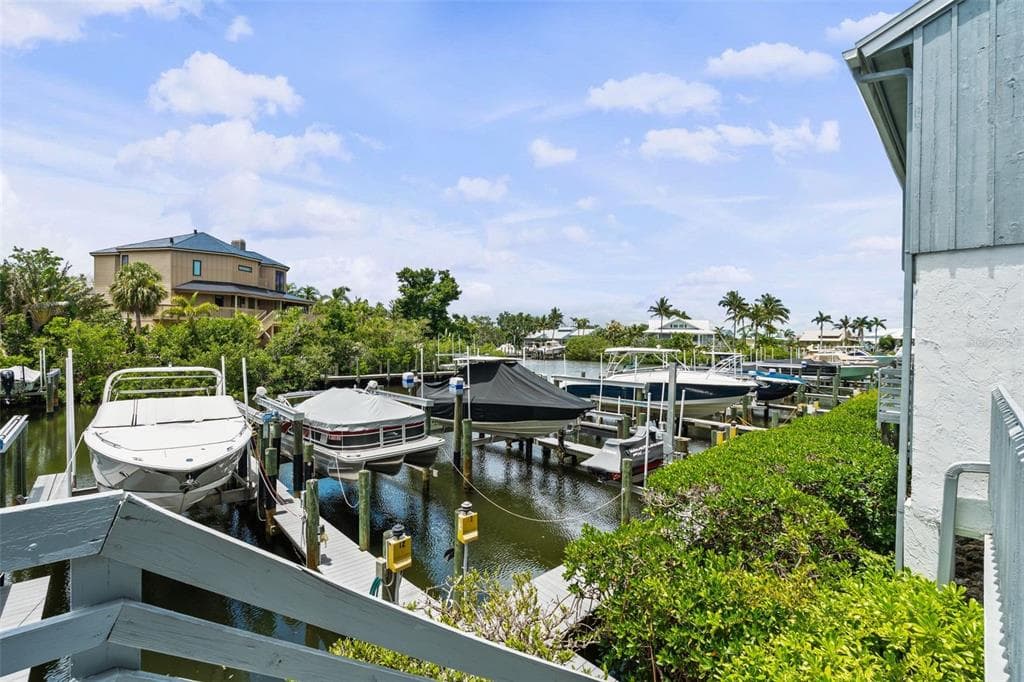 1269 DOCKSIDE PLACE 115 photo 16