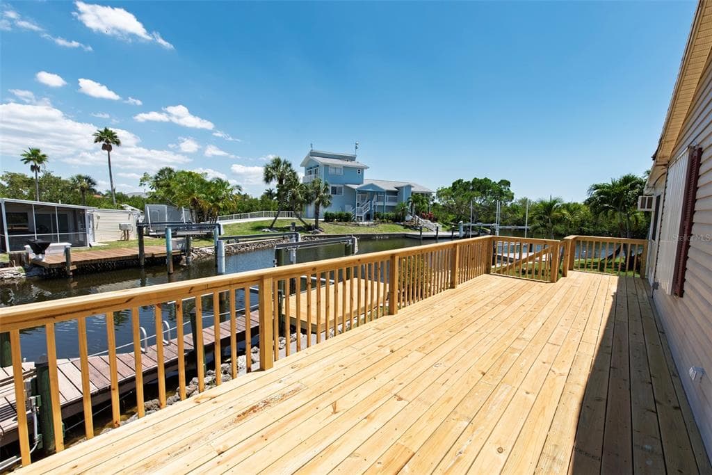 53 ROTTERDAM DRIVE photo 5
