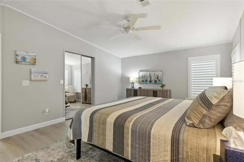 38 PLUMOSA DRIVE photo 20