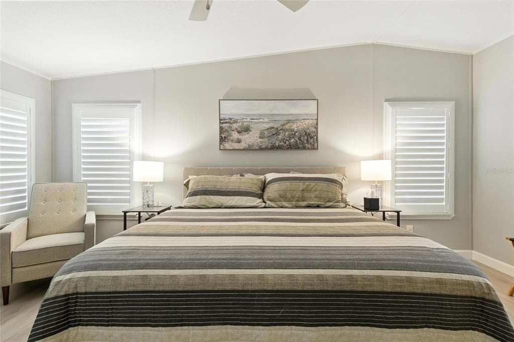 38 PLUMOSA DRIVE photo 21