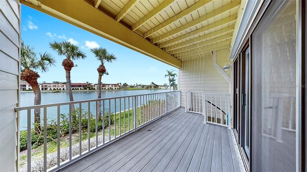 459 HAVEN POINT DRIVE 459 photo 13