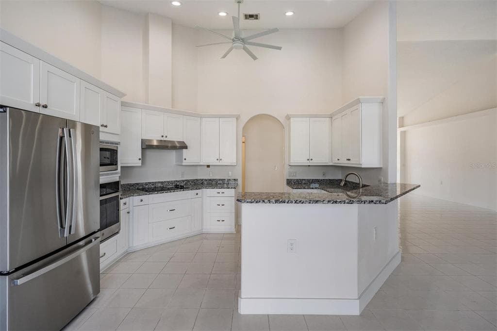2127 LAGOON DRIVE photo 8