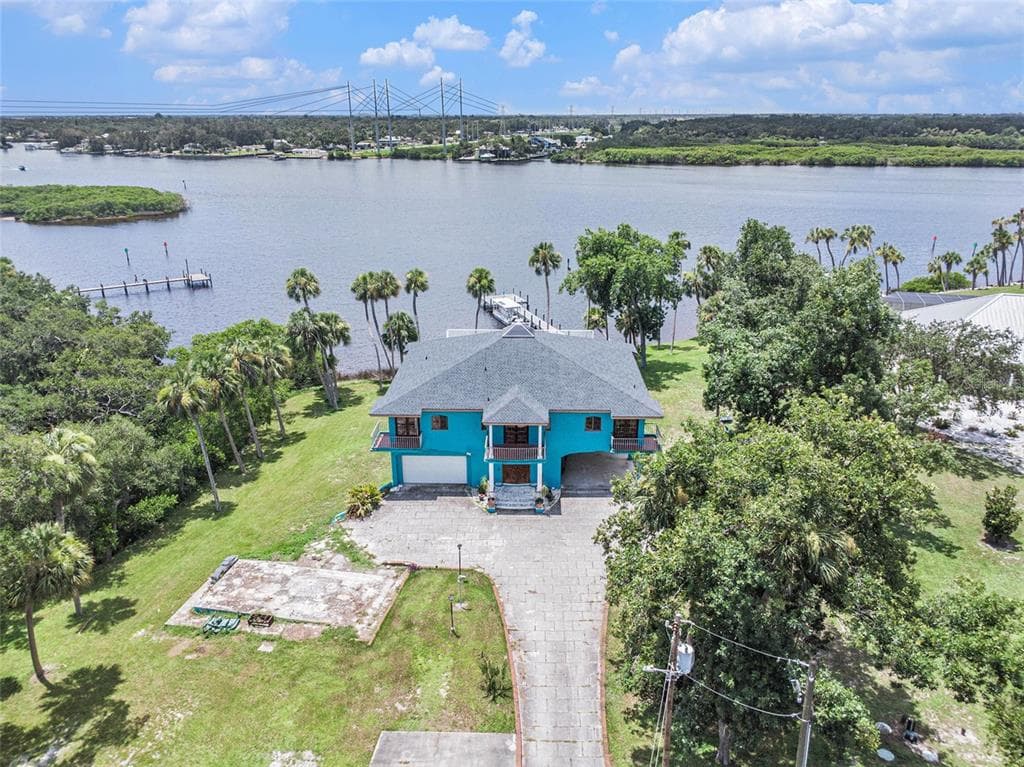 7715 RIVERVIEW DRIVE photo 3