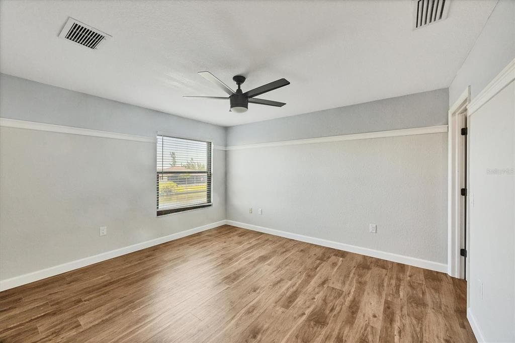 15530 AQUA CIRCLE photo 23