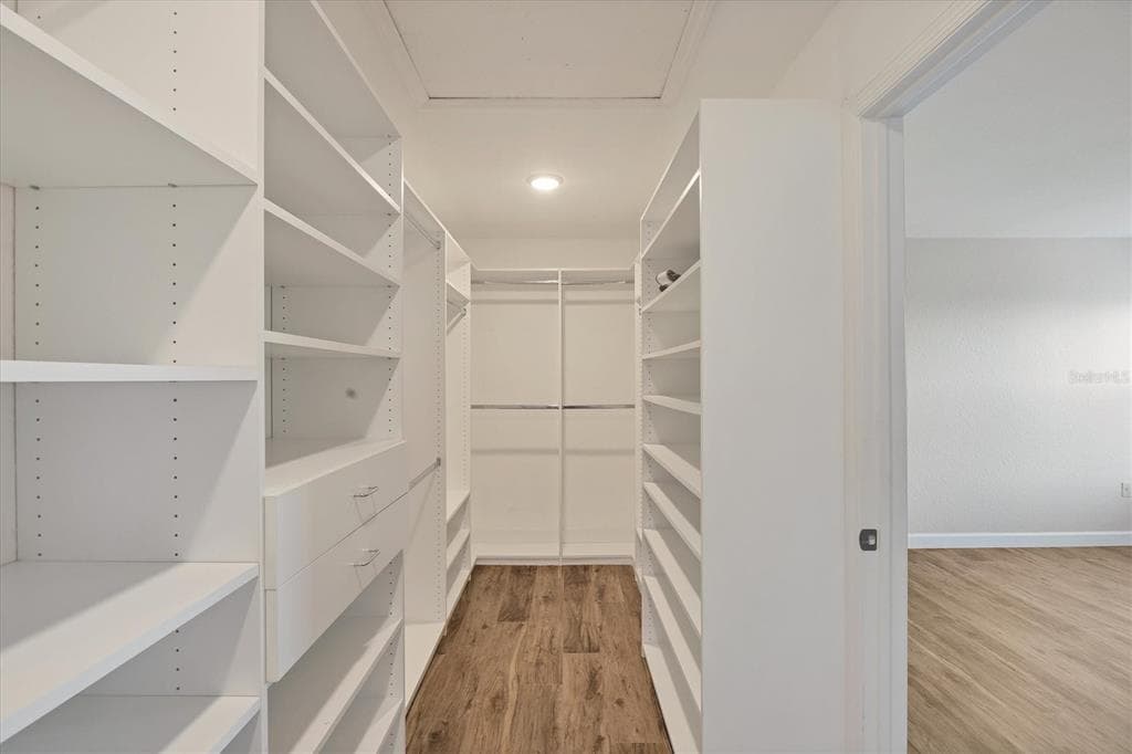 15530 AQUA CIRCLE photo 20