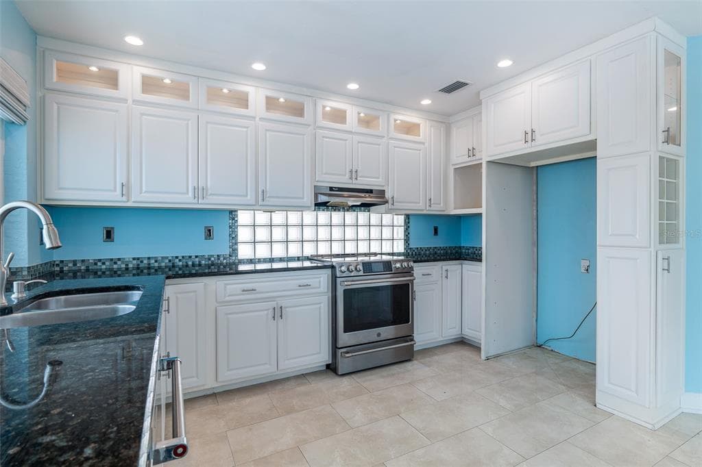 339 OCEAN SHORE BOULEVARD photo 12