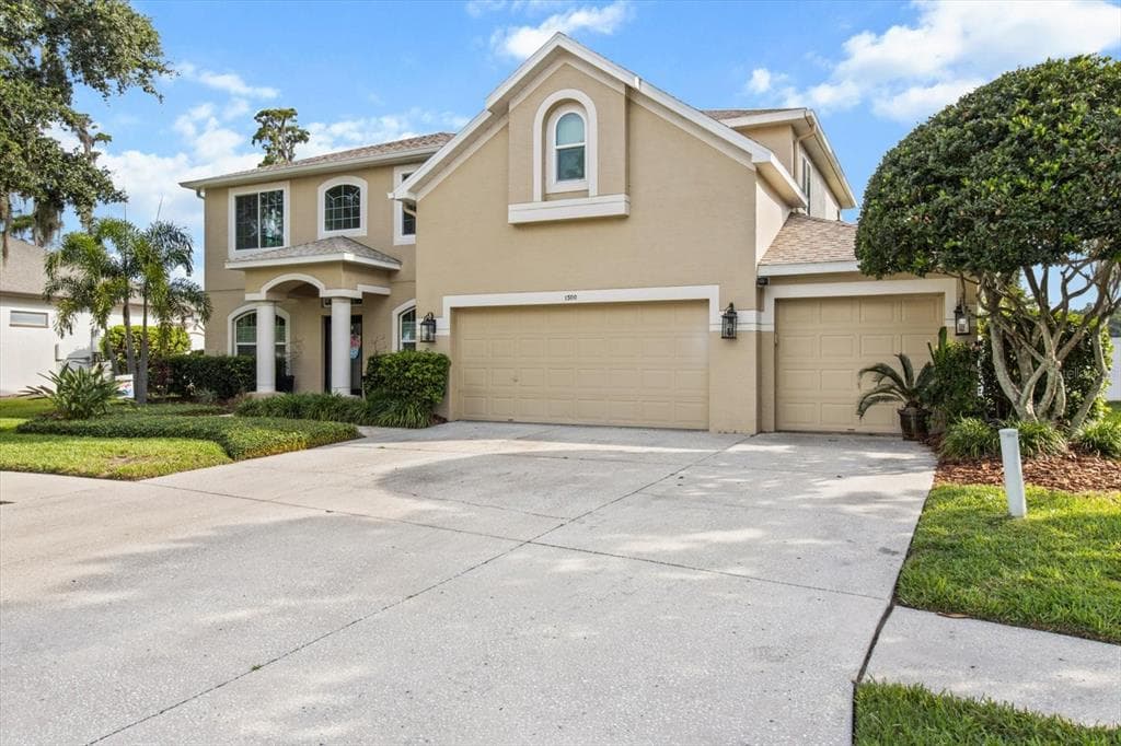 1300 WYNDHAM LAKES DRIVE photo 9