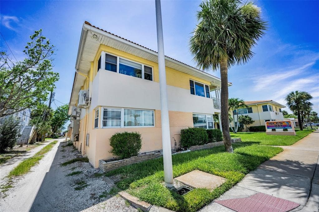 7740 BOCA CIEGA DRIVE #204 4