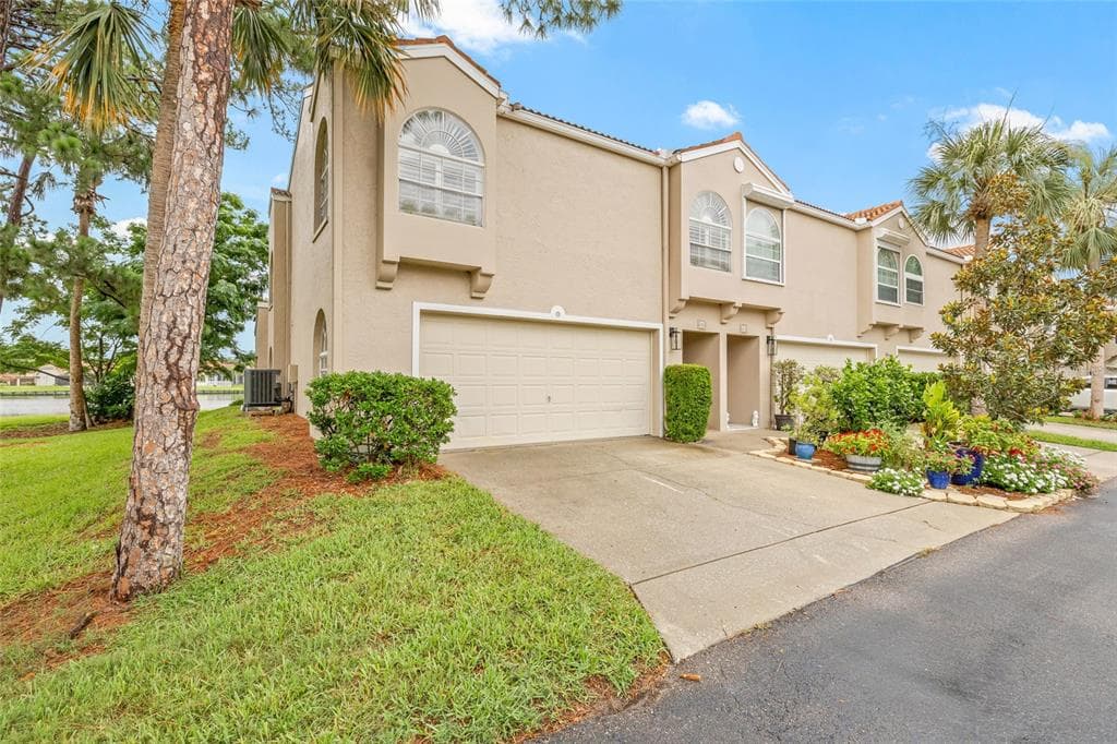 699 MALTA COURT NE photo 16