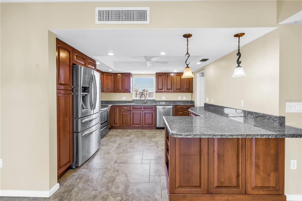 5108 BRITTANY DRIVE S 908 photo 5