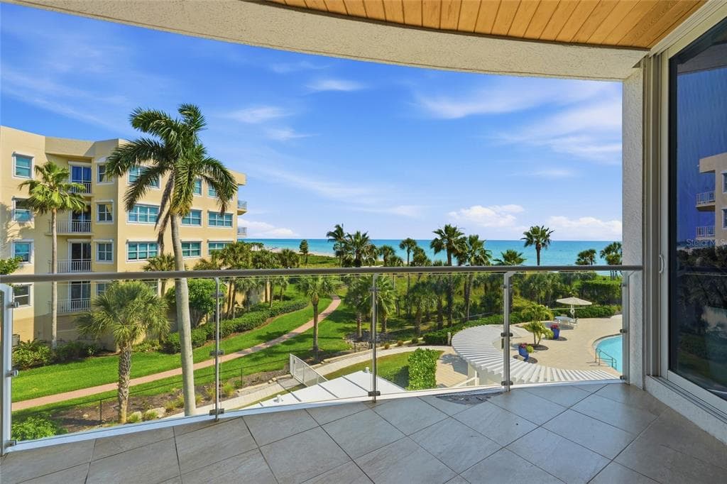 2251 GULF OF MEXICO DRIVE 301 photo 17