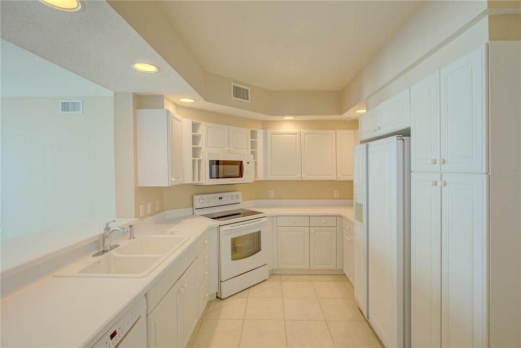 1170 GULF BOULEVARD 1803 photo 23