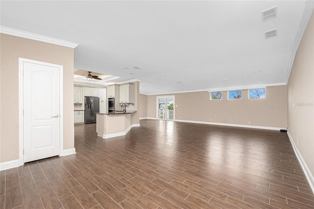 9150 PINE COVE DRIVE photo 14