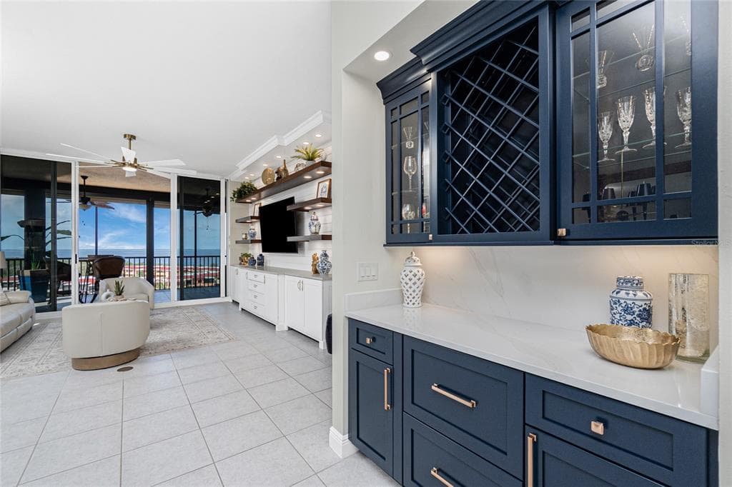 3313 SUNSET KEY CIR 701 photo 13