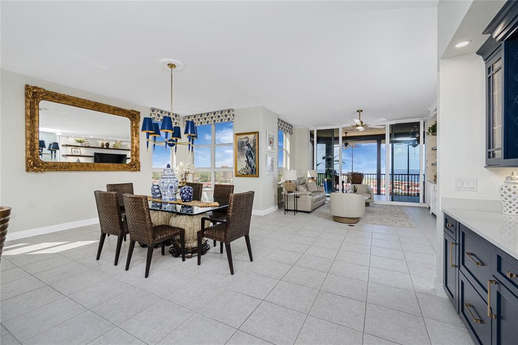 3313 SUNSET KEY CIR 701 photo 7