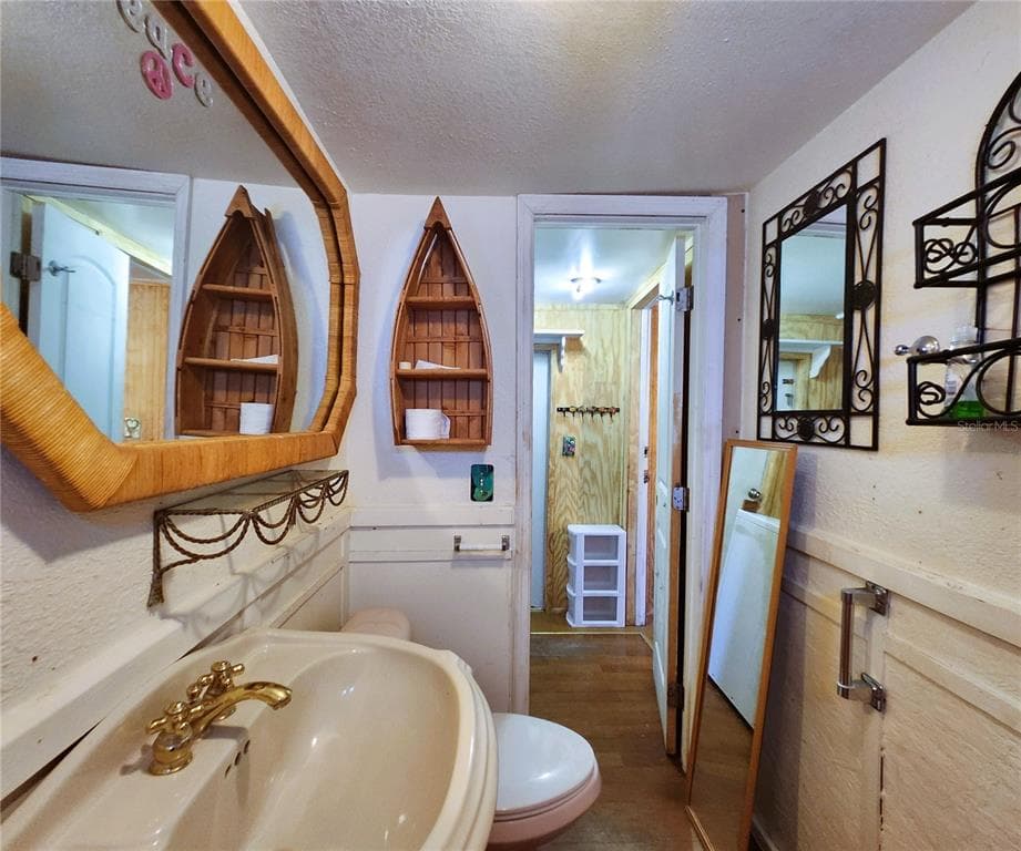 6975 EDGEWATER DRIVE photo 23