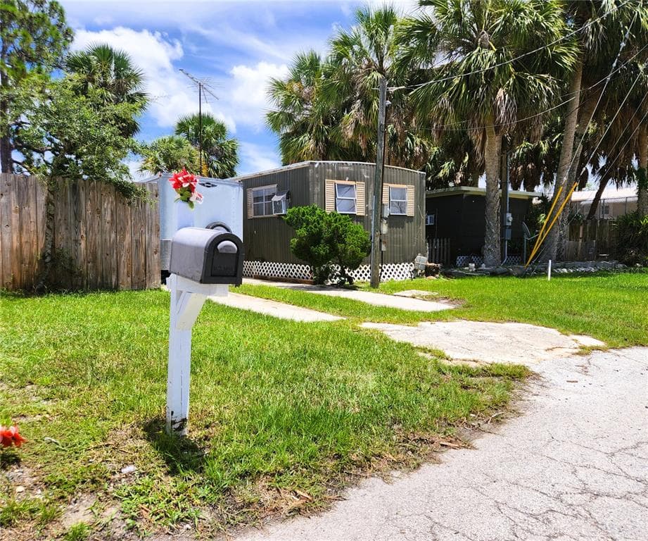 6975 EDGEWATER DRIVE photo 10