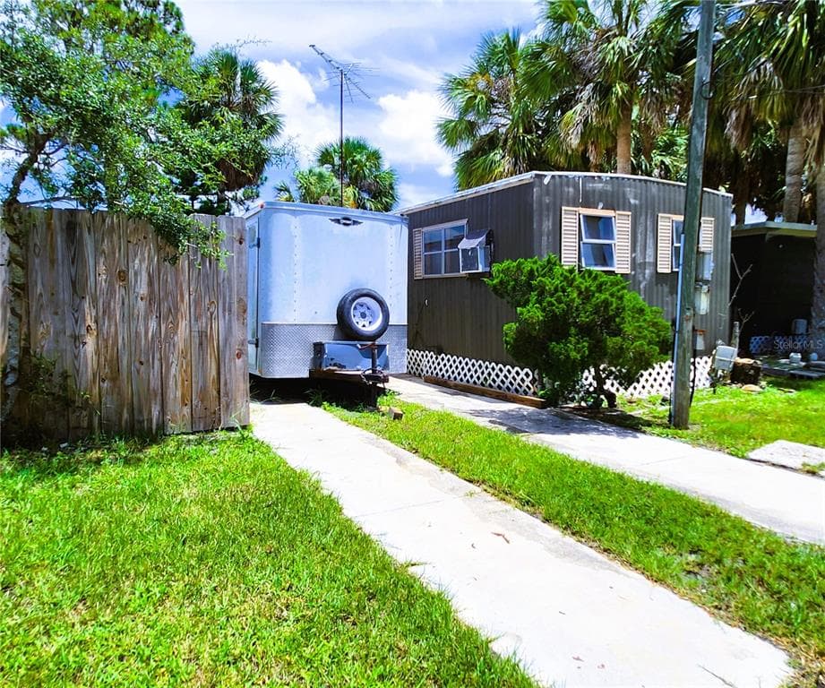 6975 EDGEWATER DRIVE photo 8