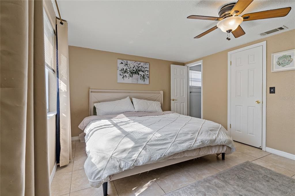 3823 SAIL DRIVE photo 23