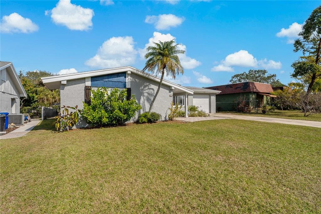 3823 SAIL DRIVE photo 3