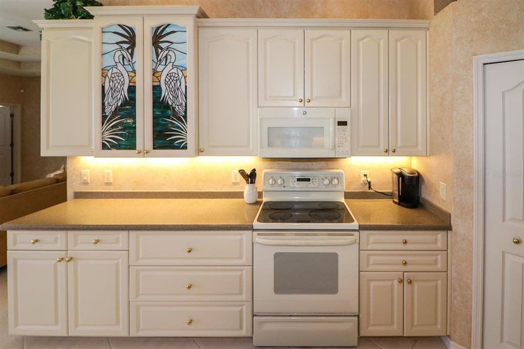 1855 SILVER PALM ROAD photo 12