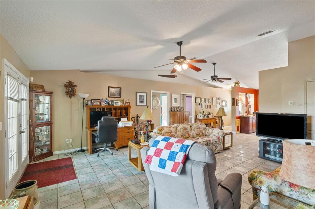 8465 NW 186TH STREET photo 10