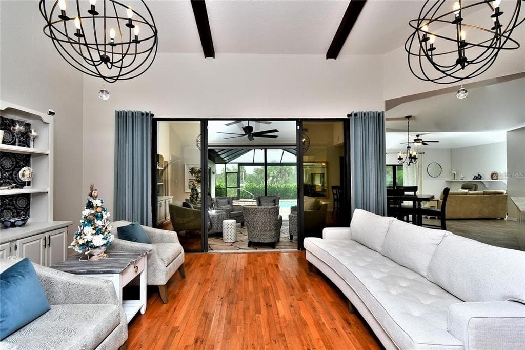 355 TRIESTE DRIVE photo 10