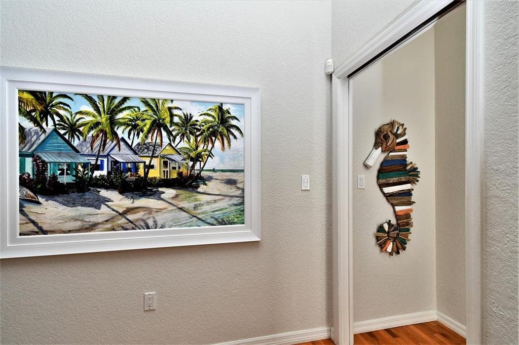 355 TRIESTE DRIVE photo 19