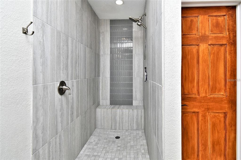 355 TRIESTE DRIVE photo 25