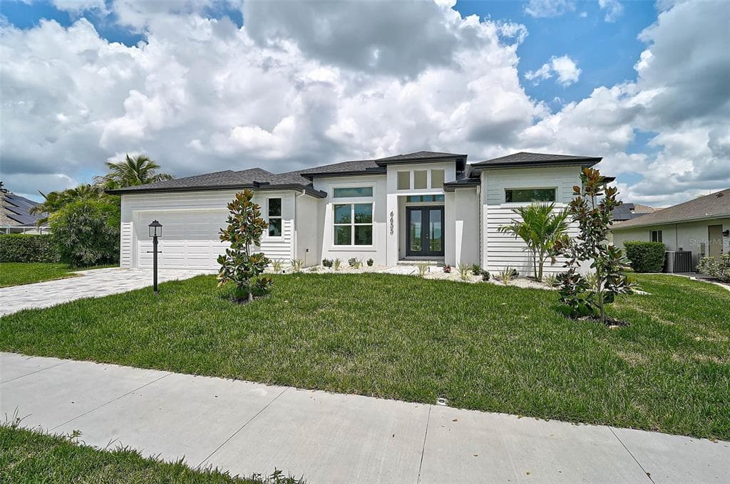 6655 PAN AMERICAN BOULEVARD photo 6