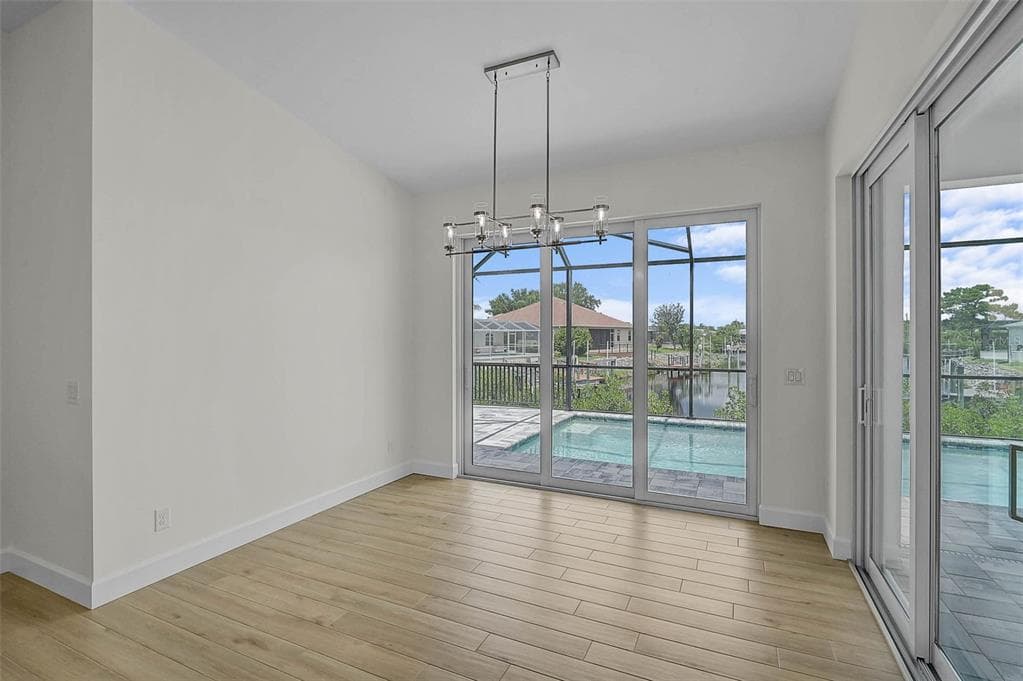 6655 PAN AMERICAN BOULEVARD photo 20