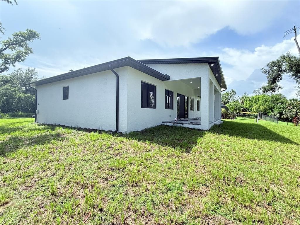 34 EVARO DRIVE photo 6