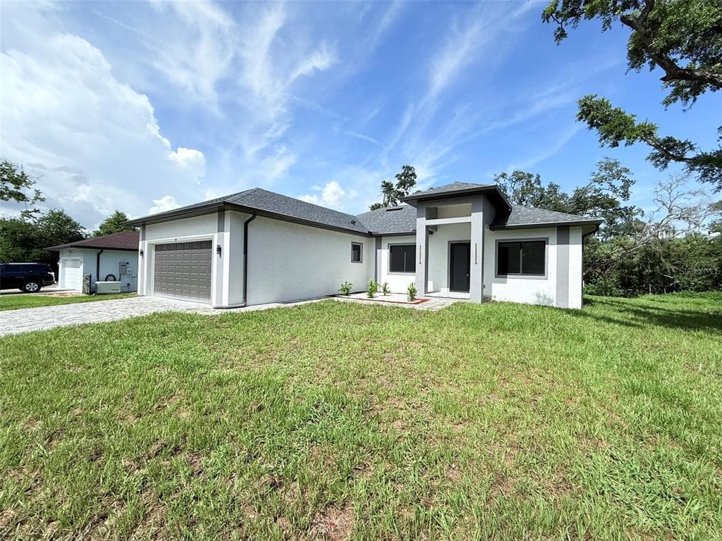 34 EVARO DRIVE photo 4