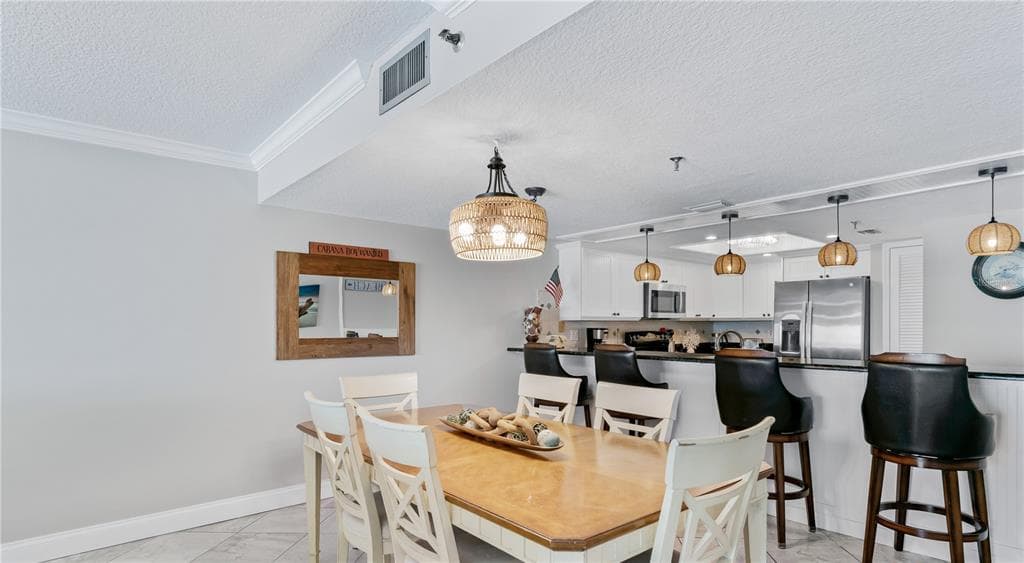 18500 GULF BOULEVARD 209 photo 11