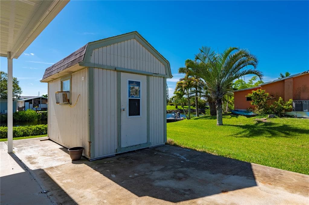 4220 DELTONA DRIVE photo 6